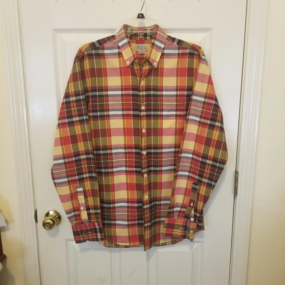 S JCrew mens plaid button up shirt